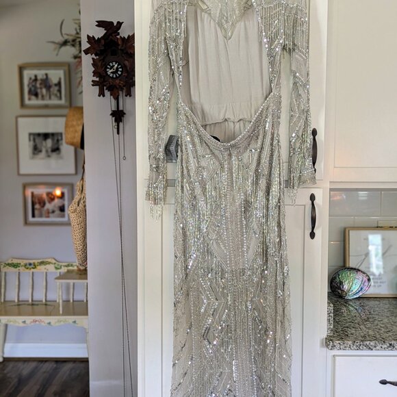 ASOS Edition Silver Sequin Open Back Gown NWT Size 12 Formal Dress - Picture 2 of 16